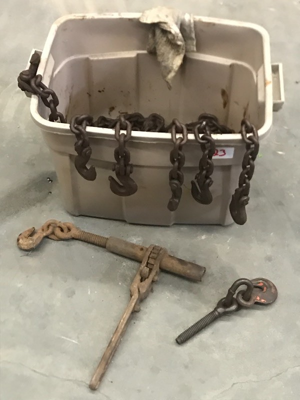 Logging Chains & Ratchet Binder