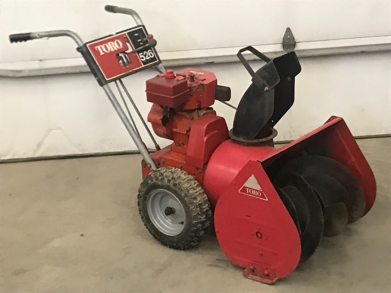 Toro 526 Snow Blower