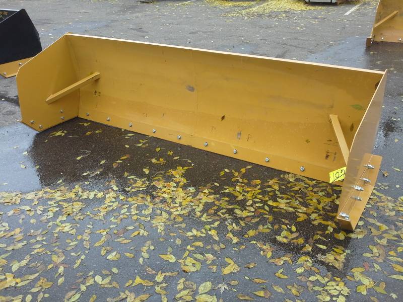 10 Snow Pusher (Skid Steer Attachment)