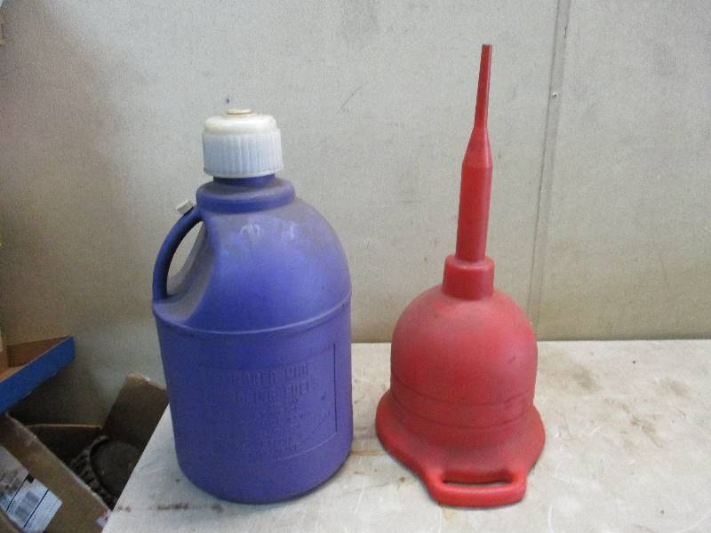 lot 3 image: Racing Gas Can and Funnel