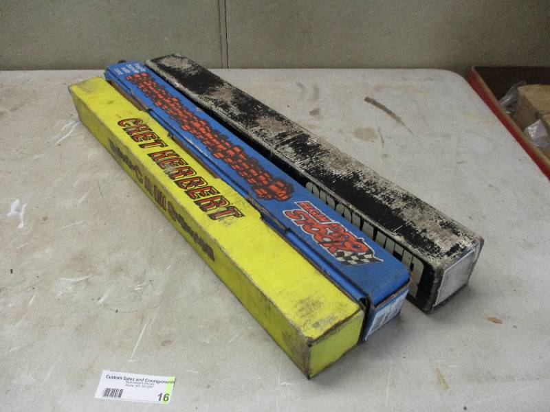 lot 16 image: Camshafts