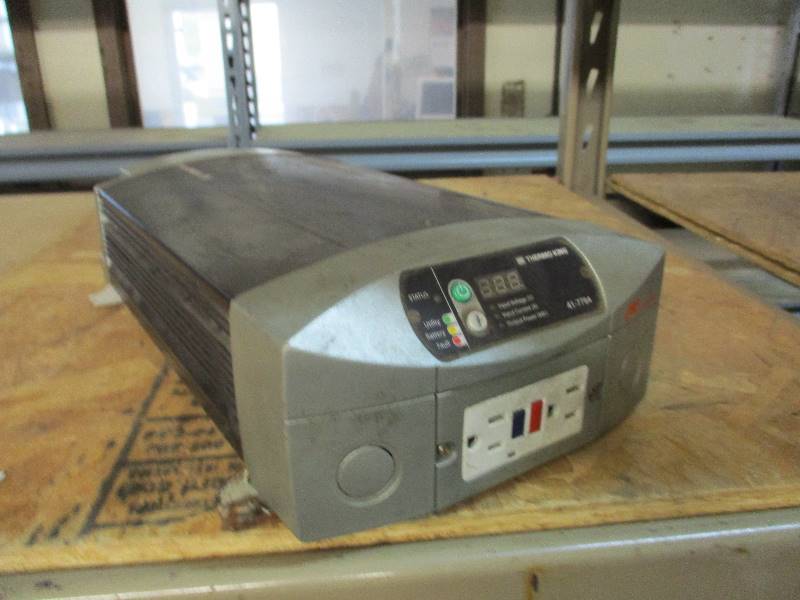 lot 17 image: Thermoking Invertor