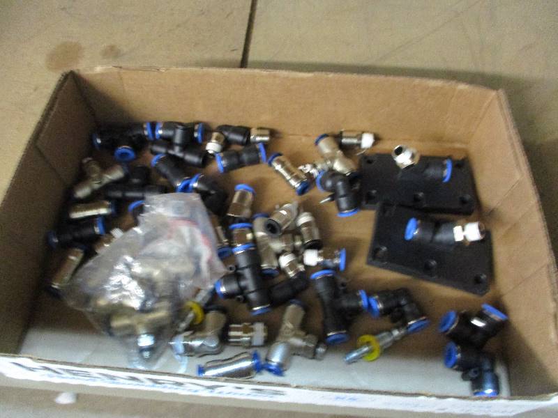 lot 43 image: Air line fittings