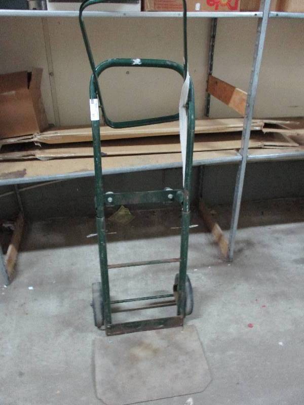 lot 51 image: 2 Wheel Dolly
