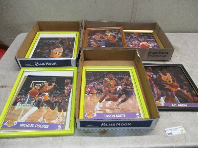 lot 77 image: Basketball Collector Pics