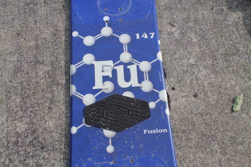 lot 34 image: Skate Board