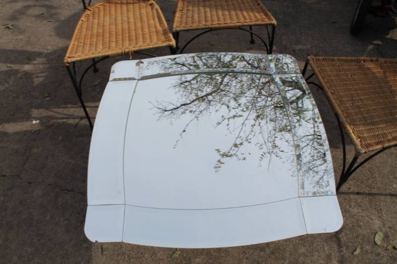 lot 42 image: Mirror