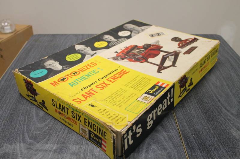 lot 14 image: Slant Six Engine Original