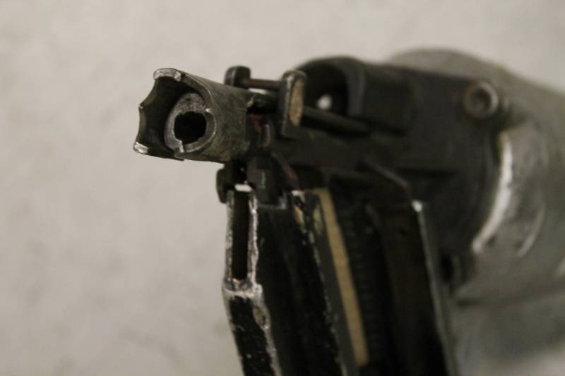 lot 7 image: Pneumatic Nailer