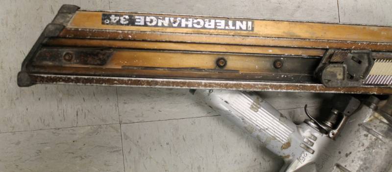 lot 8 image: Pneumatic Nailer