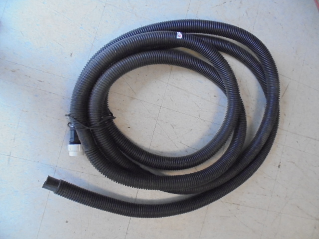 lot 21 image: Pump Hose