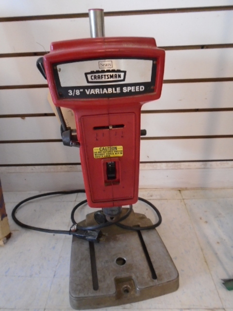 lot 7 image: Portable Drill Press