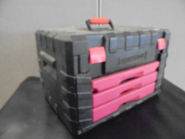 lot 32 image: Tool Box and Tools