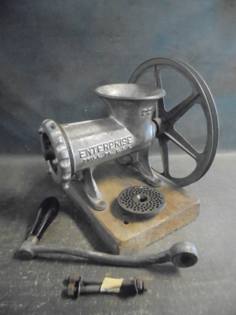lot 59 image: Meat Grinder