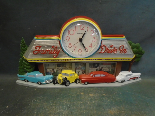 lot 87 image: Family Drive in Clock