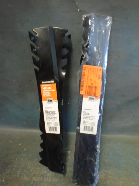 lot 89 image: Commercial Riding Mower Blades