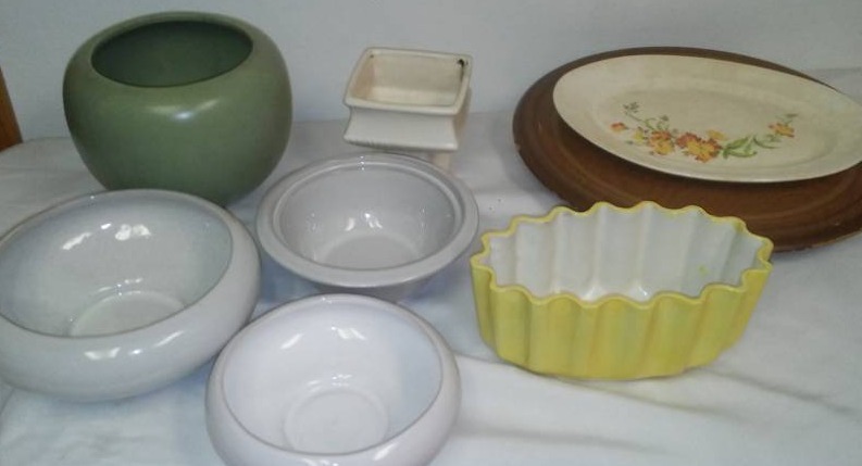 lot 54 image: Frankoma, McCoy and more