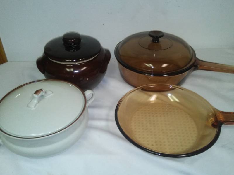 lot 63 image: Vision Ware cookware and Bean Pots.