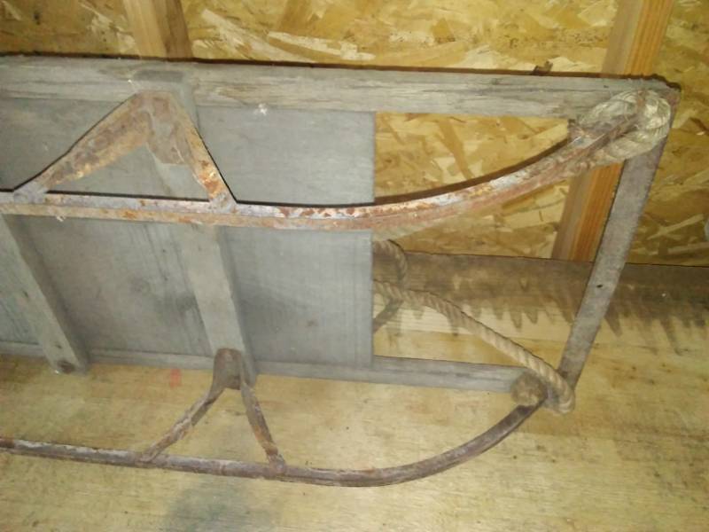 lot 129 image: Antique Sled Metal and wood.