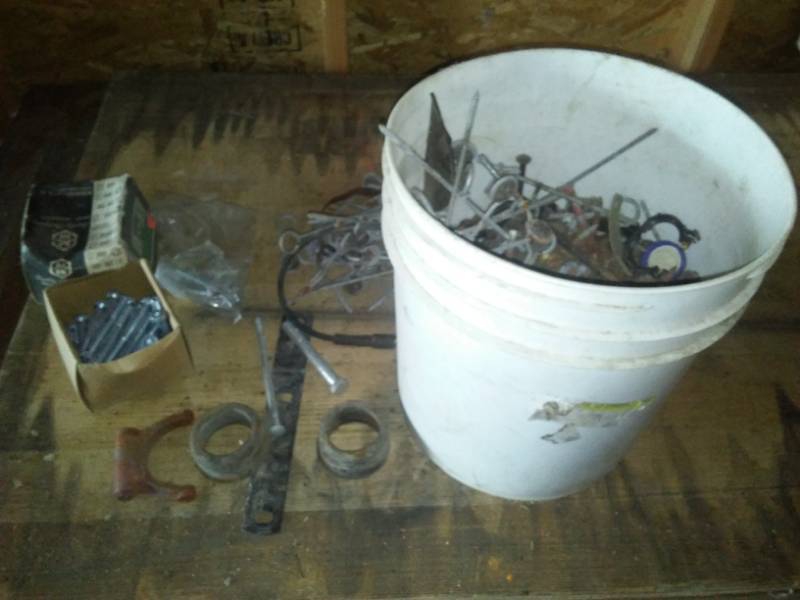 lot 135 image: 5 gallon bucket of Hardware, approximately 60 pounds