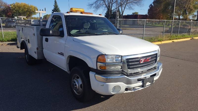 2005 GMC Sierra 3500  Service Truck