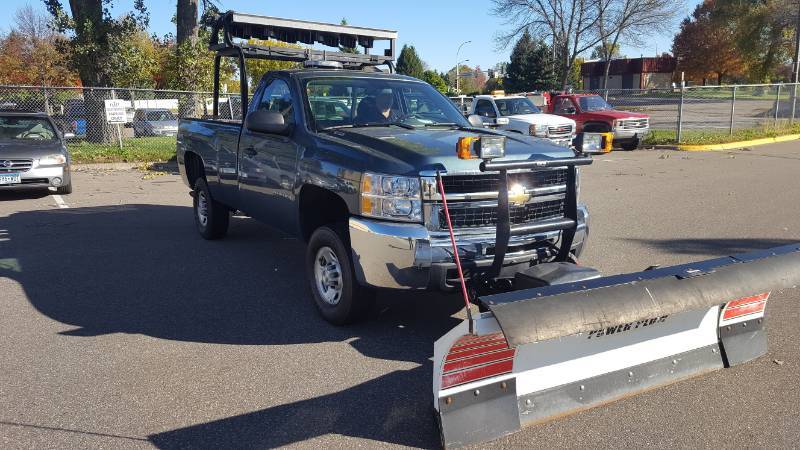2008 Chevrolet Silverado 2500 HD With Blizzard Extendable Plow