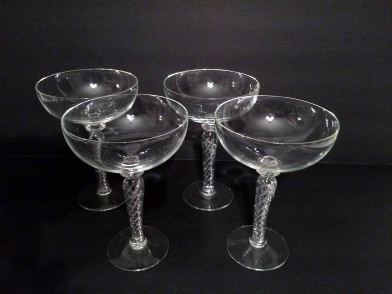 lot 30 image: Vintage SET OF 4 Cotton Air Twist Stem 1950s Tall SherbetChampagne Glasses - Excellent Condition