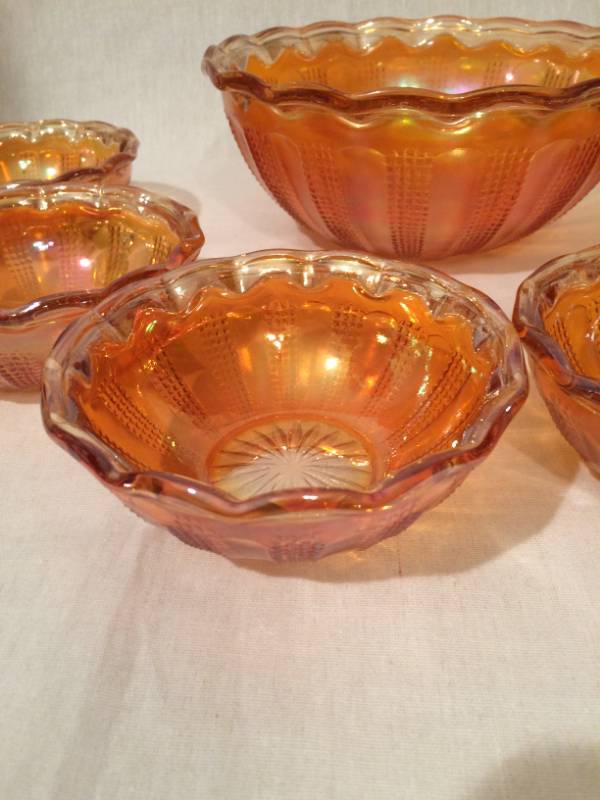 lot 53 image: Vintage Iridescent Orange Marigold Carnival Glass Bowls 7 Piece Set - Excellent Condition