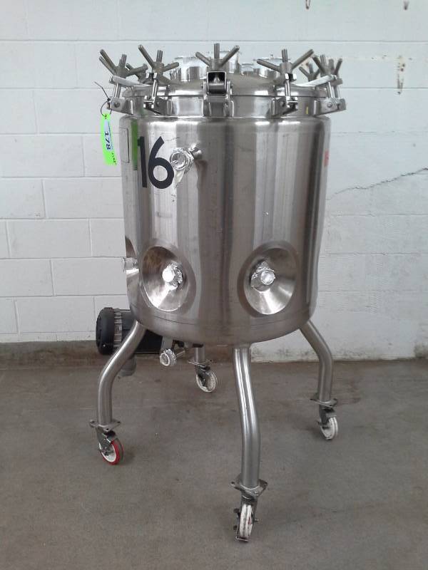 lot 178 image: 200 Liter Stainless Steel Pressure Tank with Motor