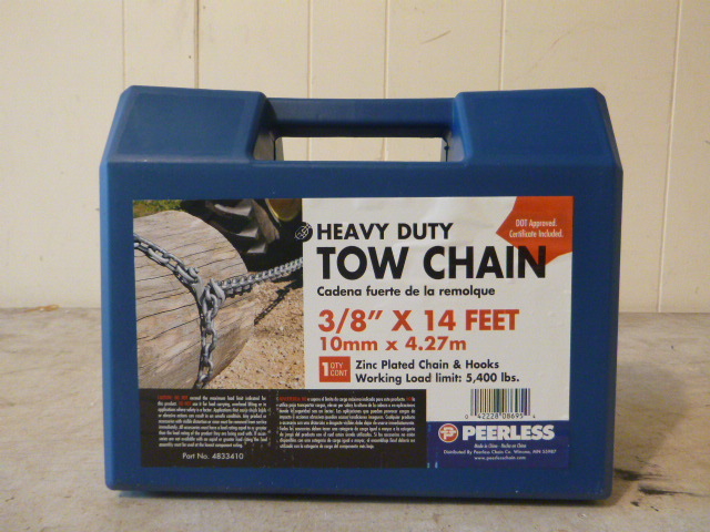 lot 9 image: NEW Peerless Heavy duty Tow Chain