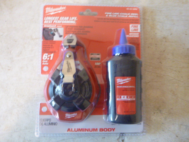 lot 35 image: Milwaukee Fine Line Chalk Reel and Blue Chalk Refill