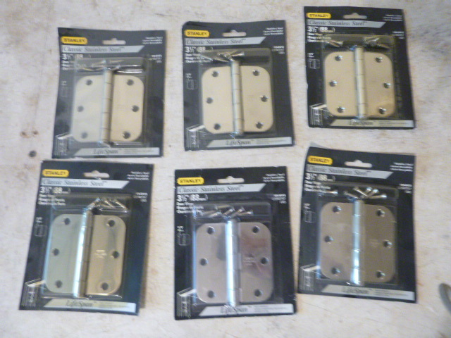 lot 81 image: 6 Stanley 3 12 Door Hinges