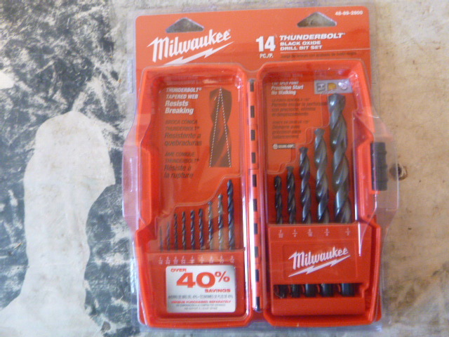 lot 86 image: Milwaukee Impact Thunderbolt Black Oxide Drill Bit Set