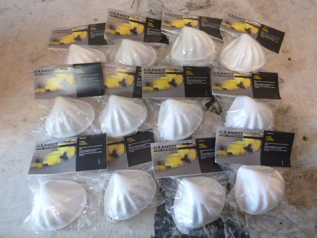 lot 95 image: 13 Packs of U.S. Safety Utility Masks