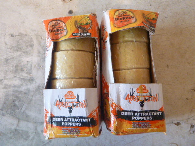 lot 116 image: 2 Packs of Bio Logic Bio Rock Deer Attractant Poppers
