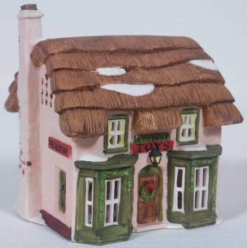 lot 22 image: Cottage Toys