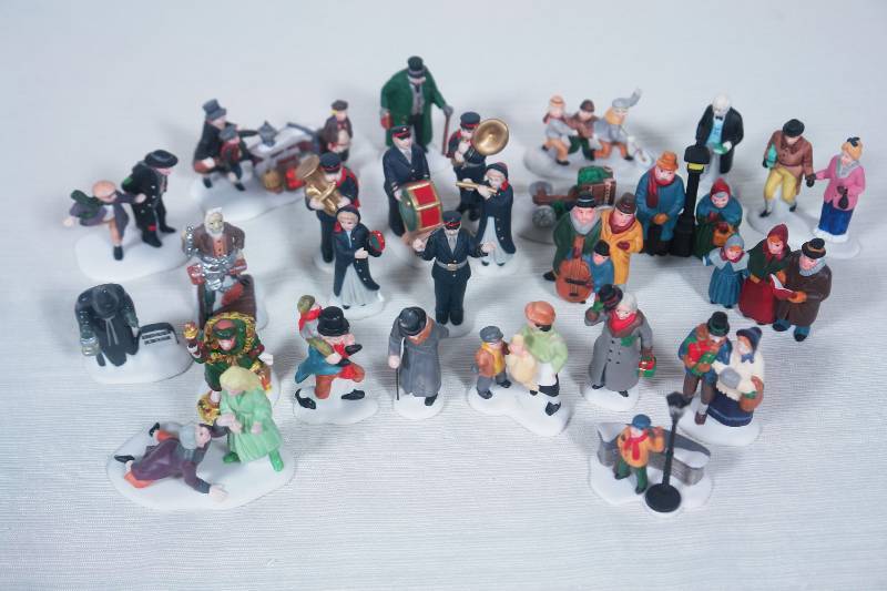 lot 36 image: Figures for Village, Numerous Groups of Over 40 Figures.