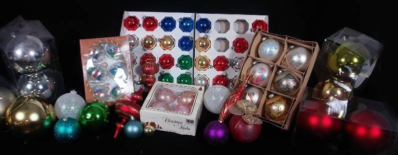 lot 62 image: Christmas Ball Ornaments