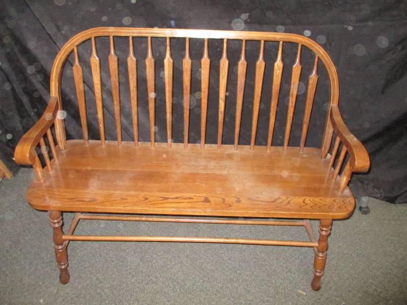 lot 50 image: Beautiful Bench