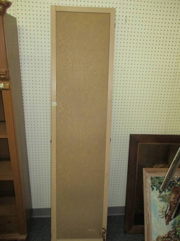 lot 69 image: Large Room Devider 4 folds