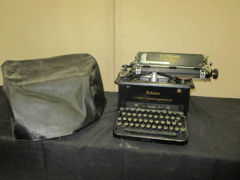 lot 70 image: L C Smith Superand Corona Typewriter Silent