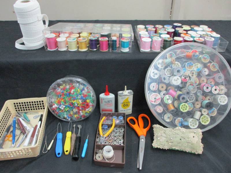 lot 113 image: Thread, bobbins and various