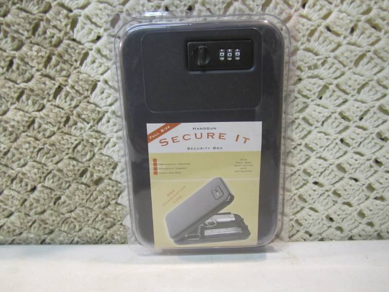 lot 5 image: Full Size Handgun Secure It Securit...