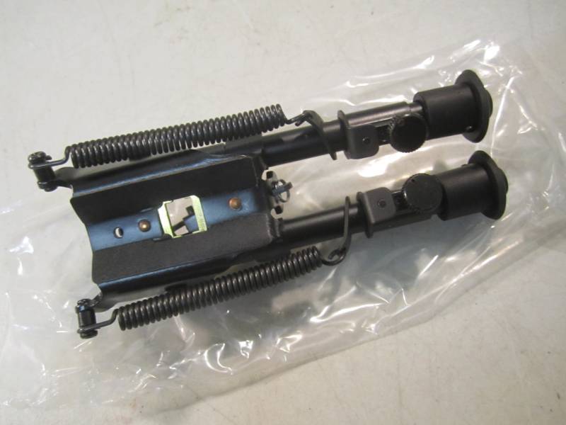 lot 8 image: Lot of 3 - Adjustable 6- 9 Rifle ...