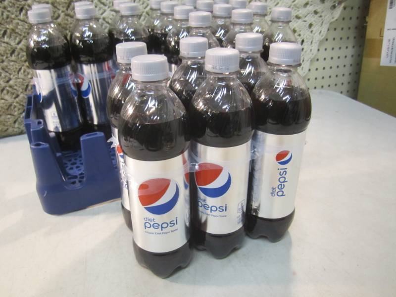 lot 44 image: Case of 24 Bottles of Diet Pepsi 16...