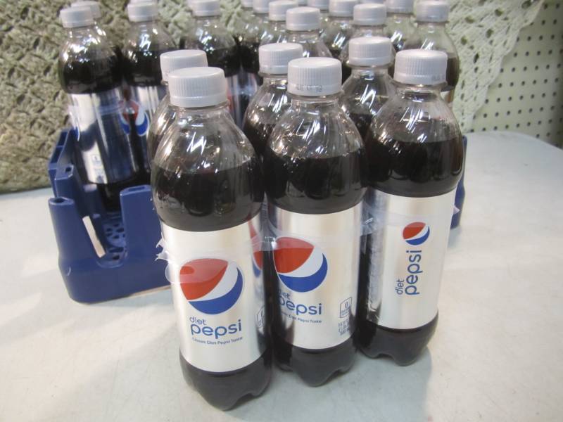 lot 46 image: Case of 24 Bottles of Diet Pepsi 16...