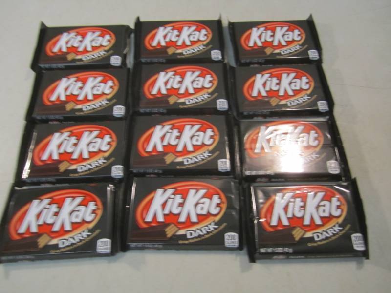 lot 92 image: 12 Dark Chocolate Kit Kat Bars Best...