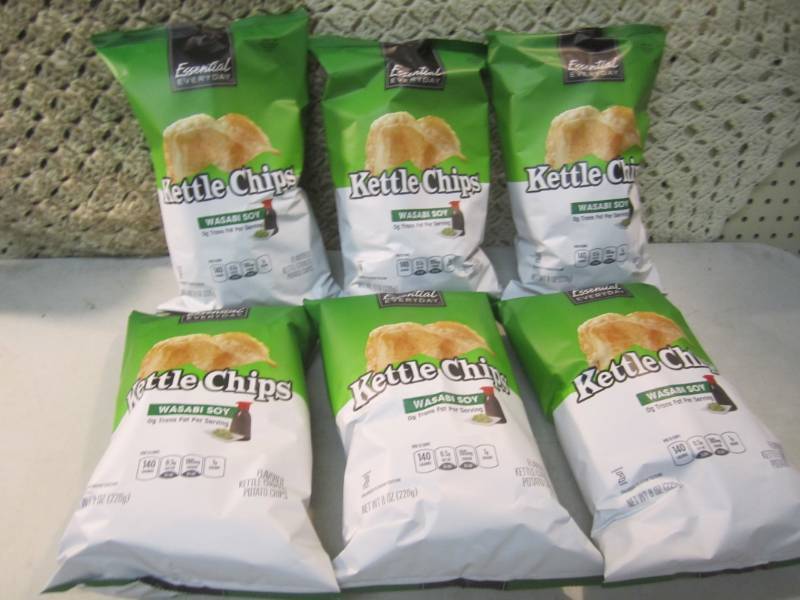 lot 125 image: 6 Bags of Wasabi Soy Kettle Chips B...