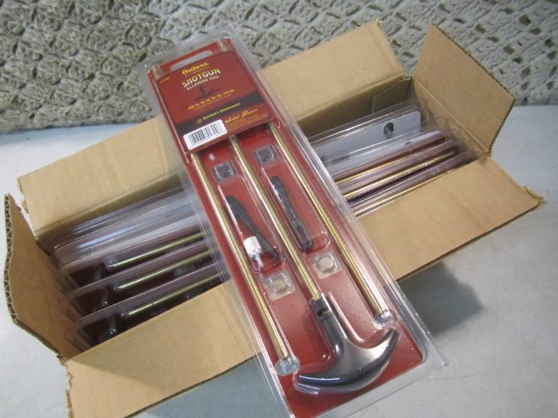 lot 152 image: Case of 6 Outers Shot Gun Cleaning ...