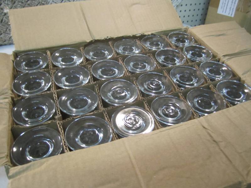 lot 156 image: Case of 24 Libbey 8 ounce Footed Hi...
